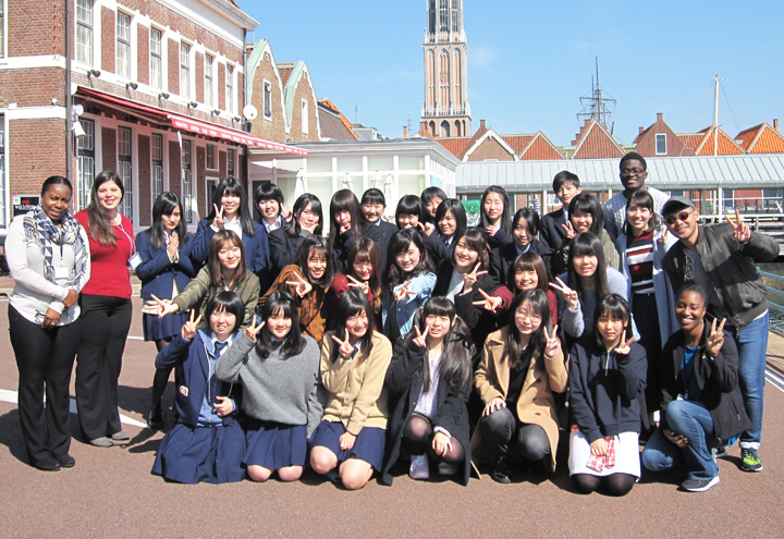 A memorial photo with all the participants.